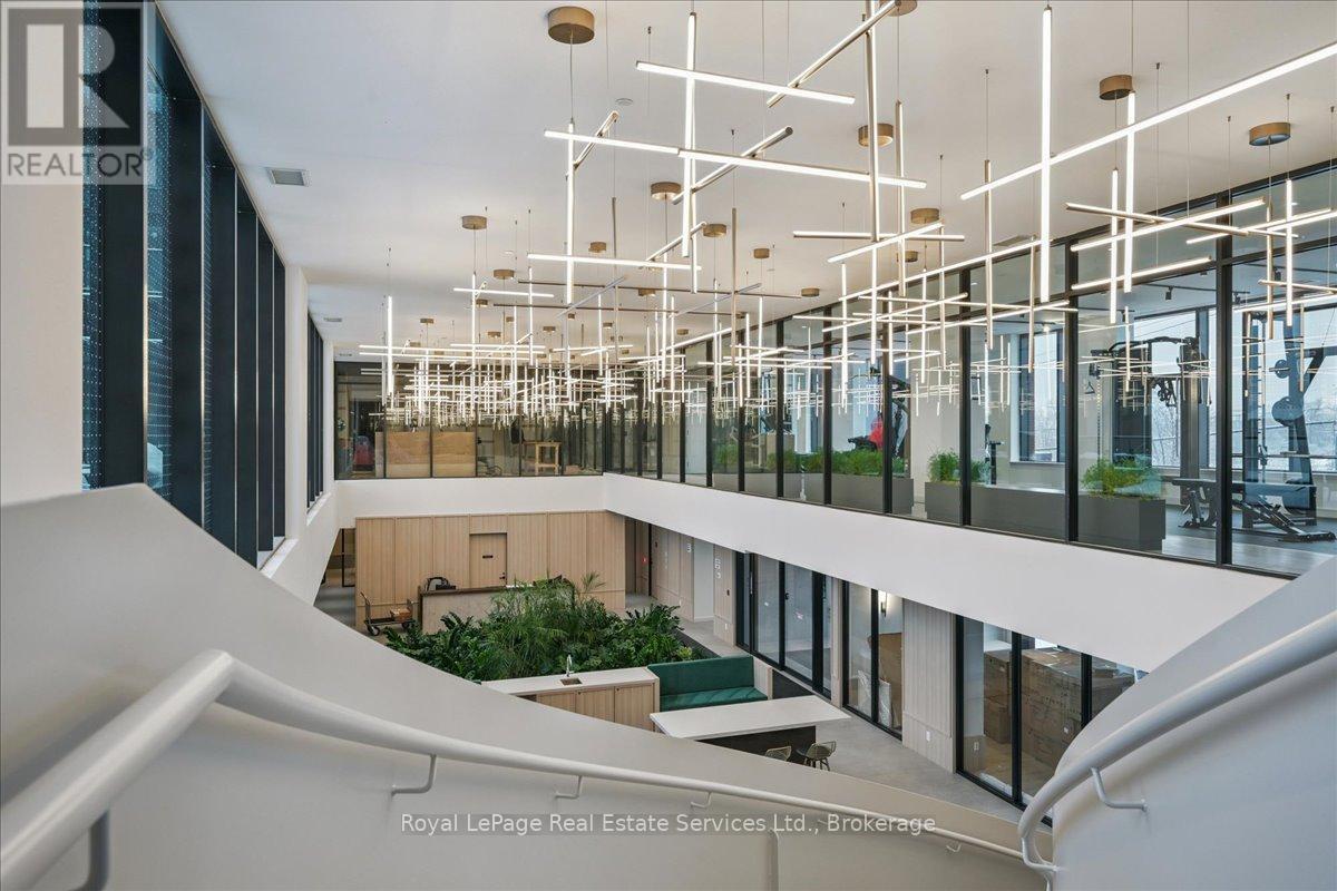 












910B - 3071 TRAFALGAR ROAD

,
Oakville (JM Joshua Meadows),




Ontario
L6H8C6

