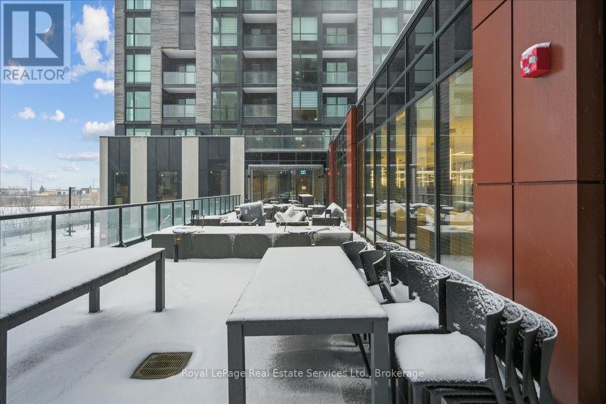 












910B - 3071 TRAFALGAR ROAD

,
Oakville (JM Joshua Meadows),




Ontario
L6H8C6

