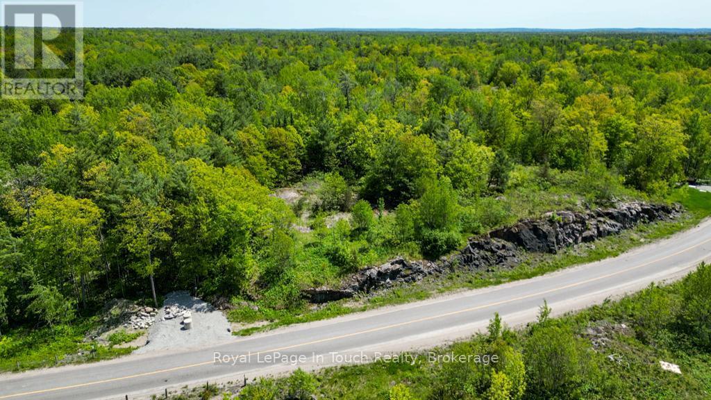 












446 SOUTH BAY ROAD

,
Georgian Bay (Baxter),







Ontario
L0K1S0

