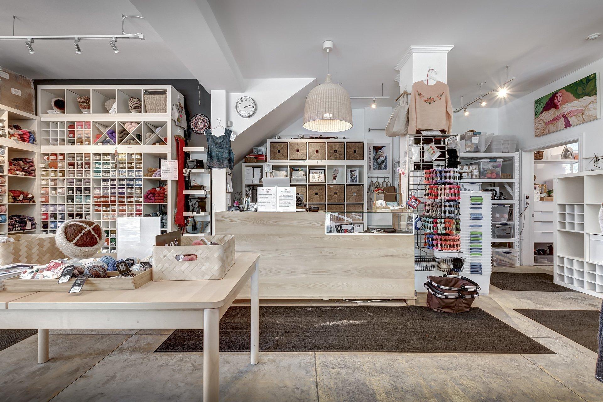 









6050


Av. de Monkland

,
Montréal (Côte-des-Neiges/Notre-Dame-de-Grâce),




QC
H4A1H2

