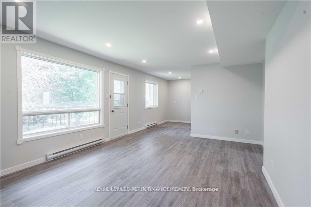 












31 CHURCH STREET

,
North Dundas,




Ontario
K0C1H0

