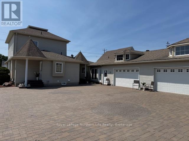 












218 NIPISSING STREET

,
West Nipissing (Sturgeon Falls),




Ontario
P2B1K3

