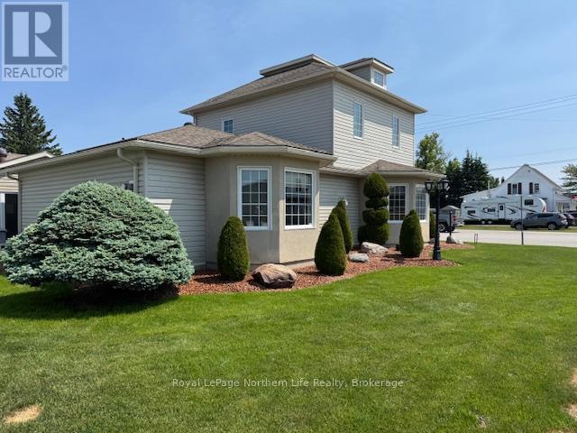 












218 NIPISSING STREET

,
West Nipissing (Sturgeon Falls),




Ontario
P2B1K3

