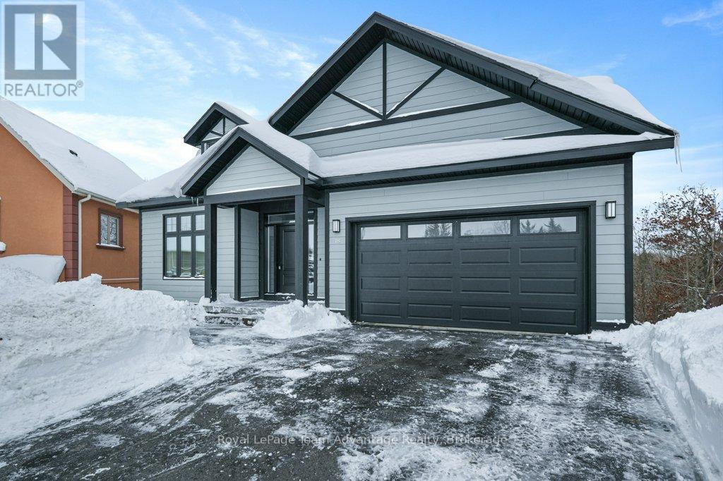 












18 AVERY COURT

,
Parry Sound,




Ontario
P2A3C4

