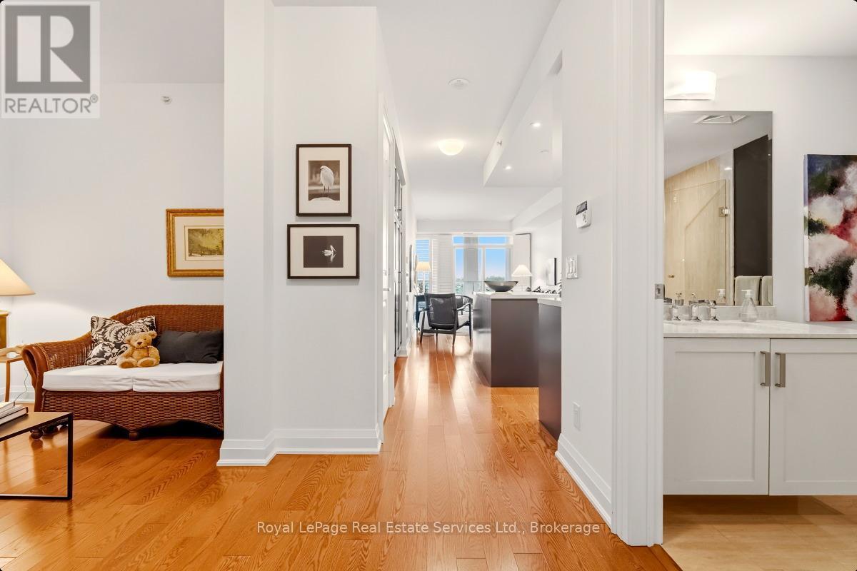 












508 - 11 BRONTE ROAD

,
Oakville (BR Bronte),




Ontario
L6L0E1

