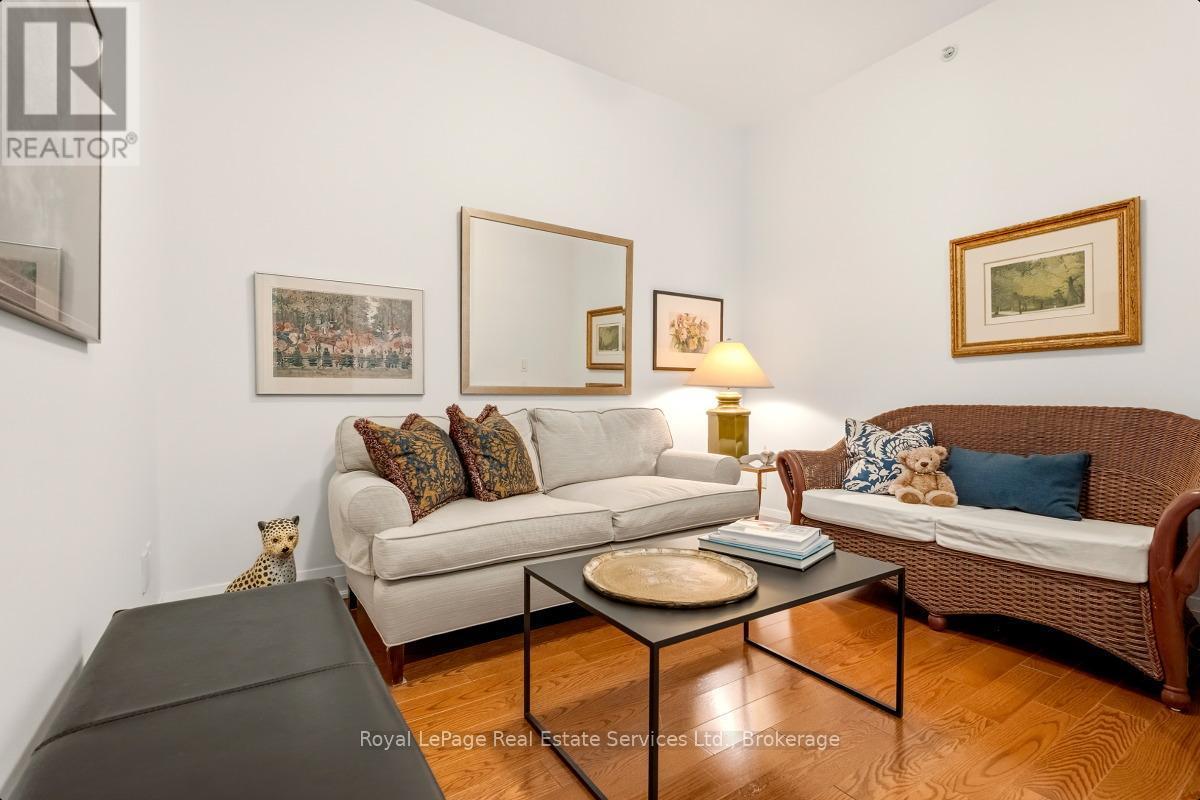 












508 - 11 BRONTE ROAD

,
Oakville (BR Bronte),




Ontario
L6L0E1

