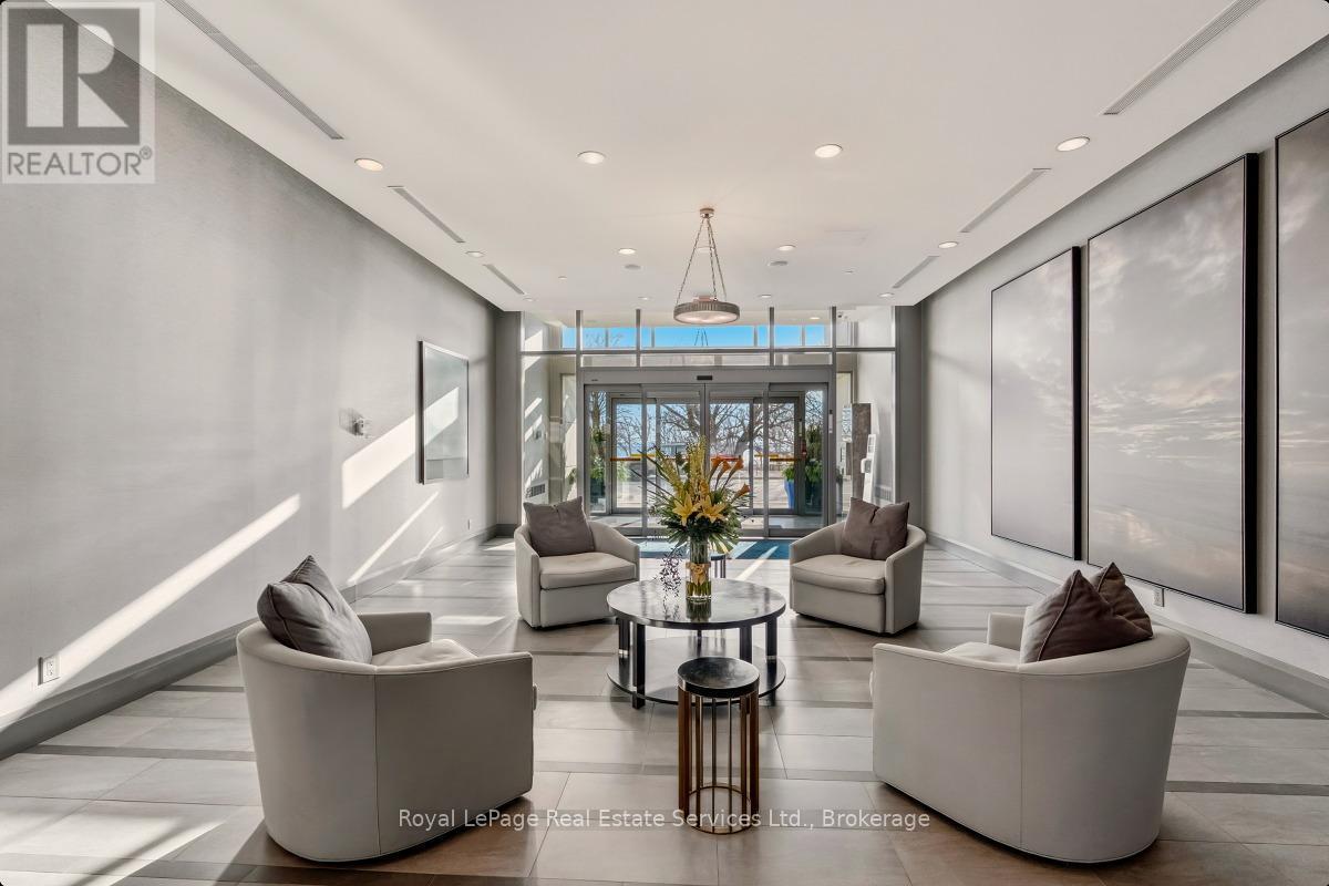 












508 - 11 BRONTE ROAD

,
Oakville (BR Bronte),




Ontario
L6L0E1

