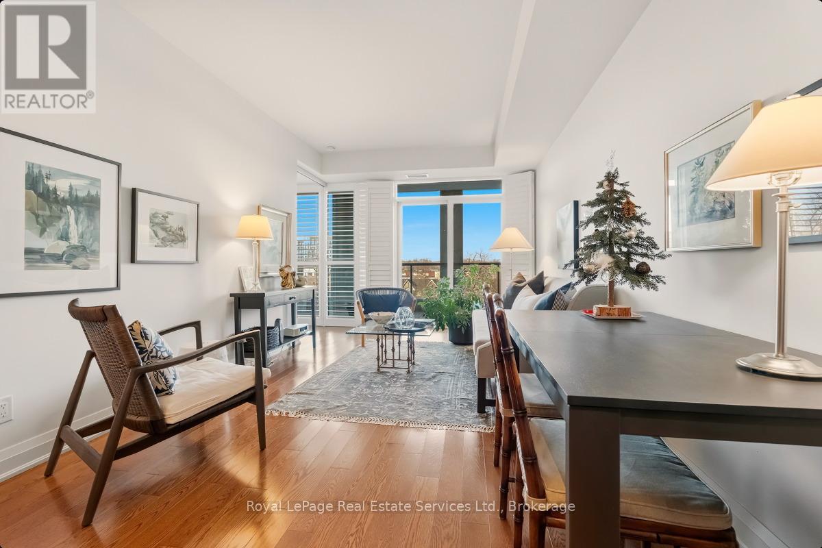 












508 - 11 BRONTE ROAD

,
Oakville (BR Bronte),




Ontario
L6L0E1

