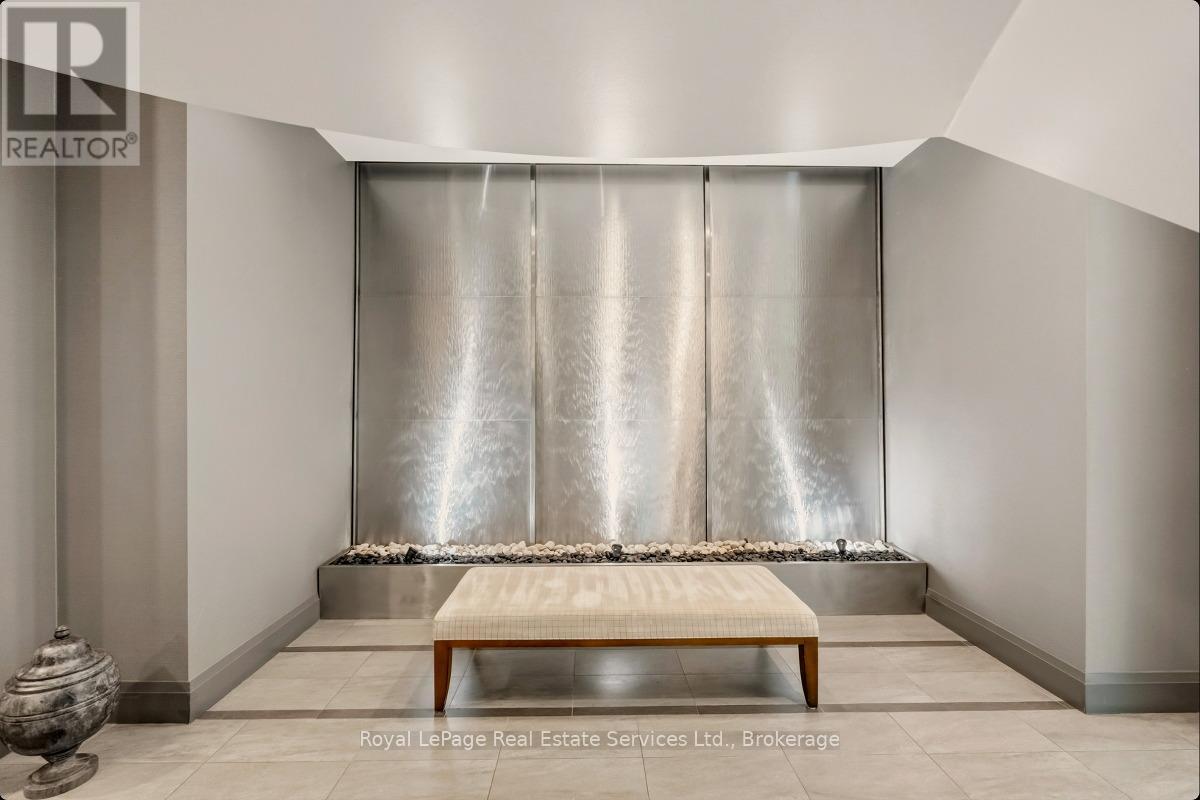 












508 - 11 BRONTE ROAD

,
Oakville (BR Bronte),




Ontario
L6L0E1

