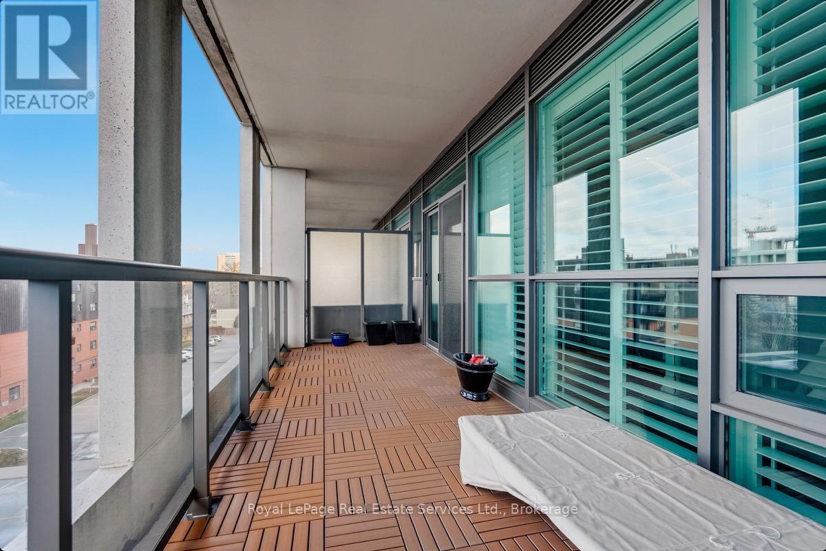 












508 - 11 BRONTE ROAD

,
Oakville (BR Bronte),




Ontario
L6L0E1

