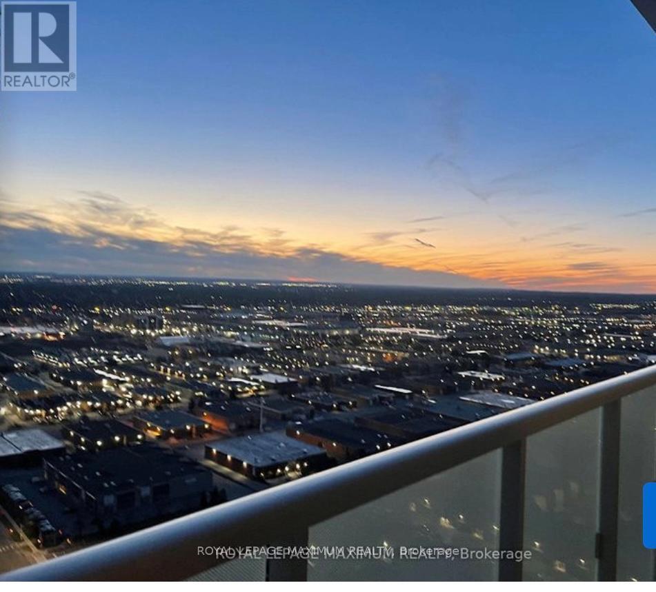 












3212 - 7895 JANE STREET

,
Vaughan,




Ontario
L4K2M7

