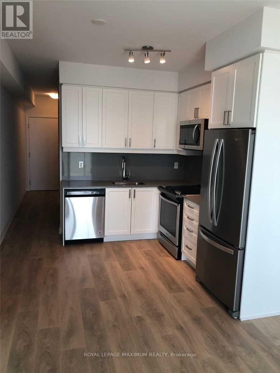 












3212 - 7895 JANE STREET

,
Vaughan,




Ontario
L4K2M7

