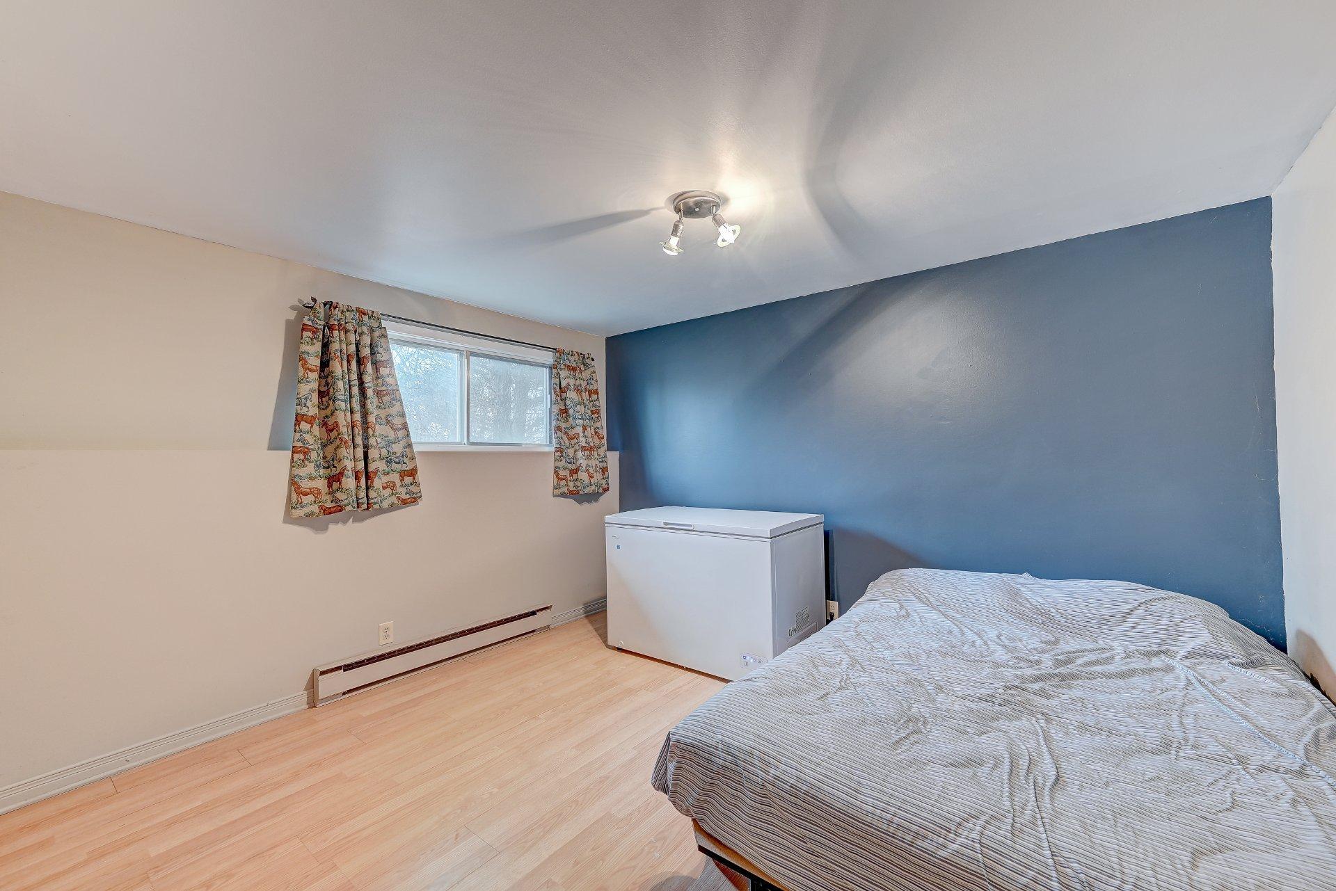 









176


Rue Berger

,
Saint-Constant,




QC
J5A2C7

