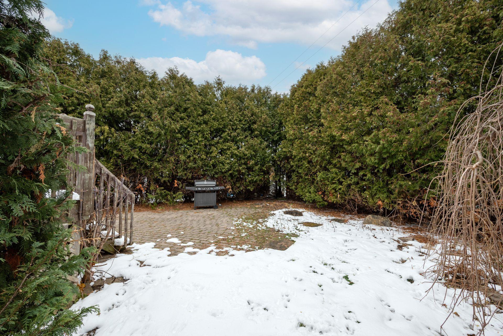 









176


Rue Berger

,
Saint-Constant,




QC
J5A2C7

