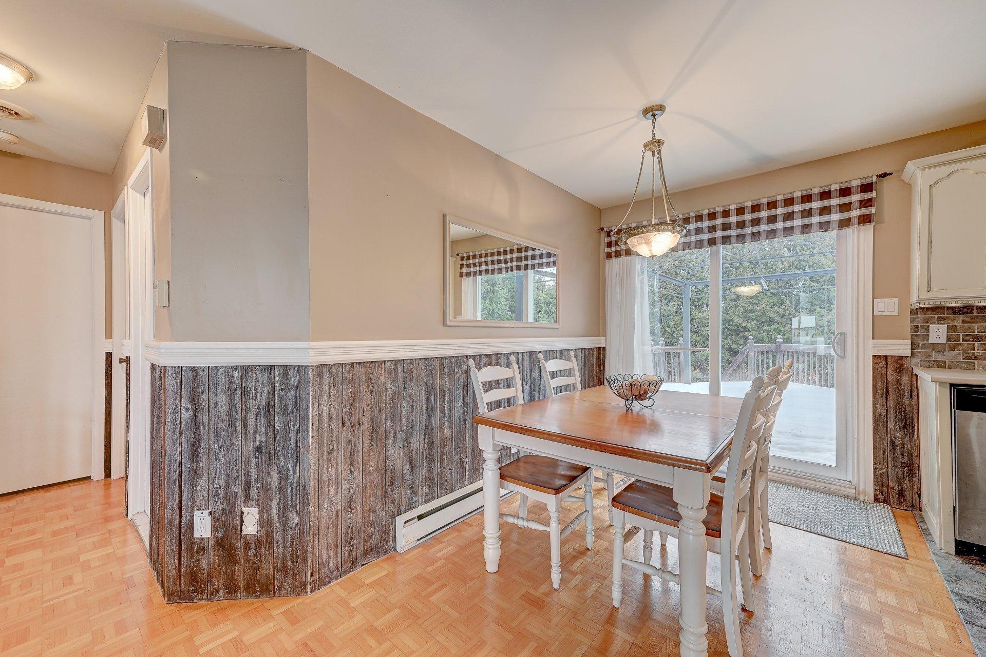 









176


Rue Berger

,
Saint-Constant,




QC
J5A2C7

