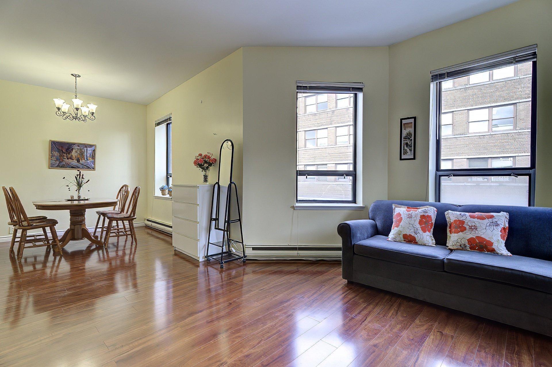 









2054


Rue Sherbrooke O.

, 303,
Montréal (Ville-Marie),




QC
H3H1G5

