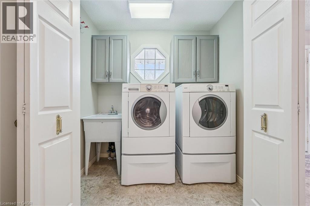 












43 BRADY Lane

,
Guelph,




Ontario
N1L1A4

