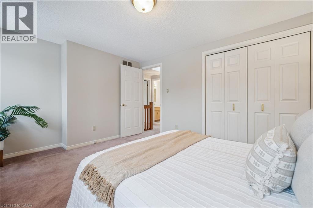 












43 BRADY Lane

,
Guelph,




Ontario
N1L1A4

