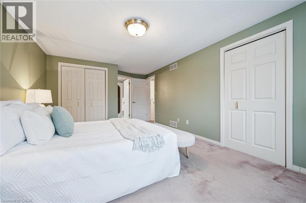 












43 BRADY Lane

,
Guelph,




Ontario
N1L1A4

