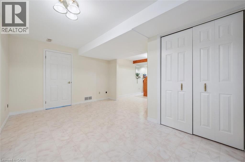 












43 BRADY Lane

,
Guelph,




Ontario
N1L1A4

