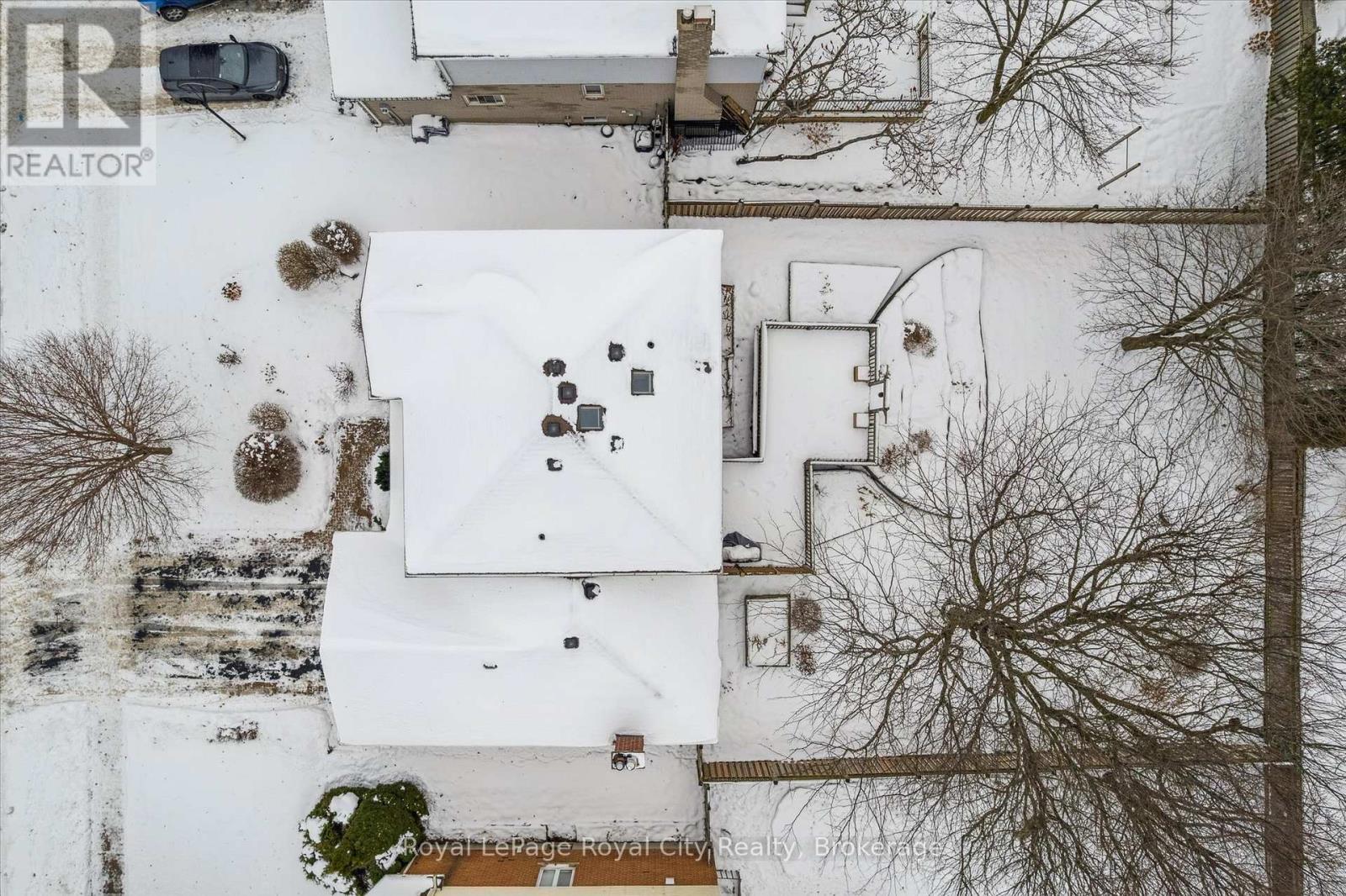 












43 BRADY LANE

,
Guelph (Kortright East),




Ontario
N1L1A4

