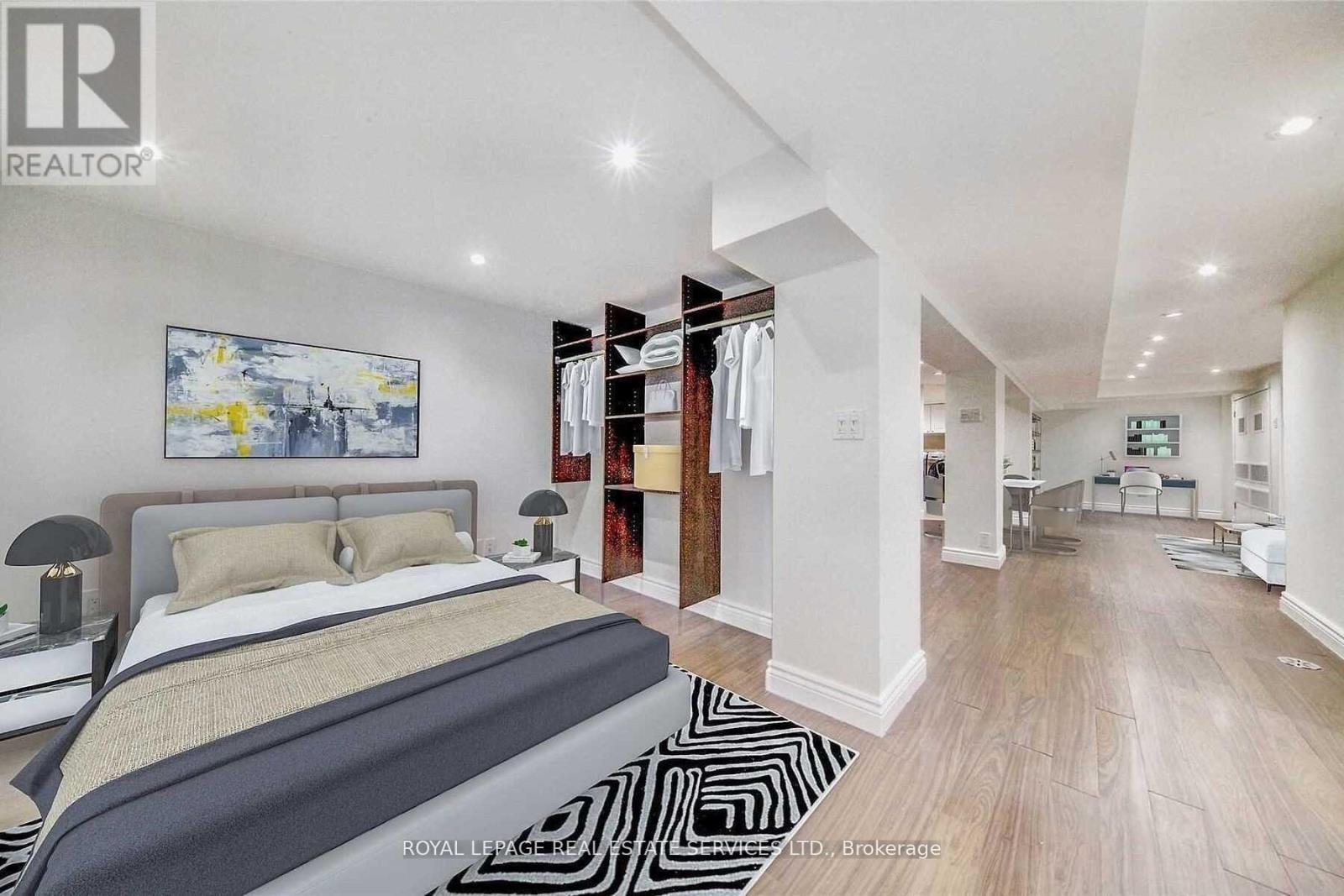 












LOWER - 87 DAWES ROAD

,
Toronto,




Ontario
M4C5B2

