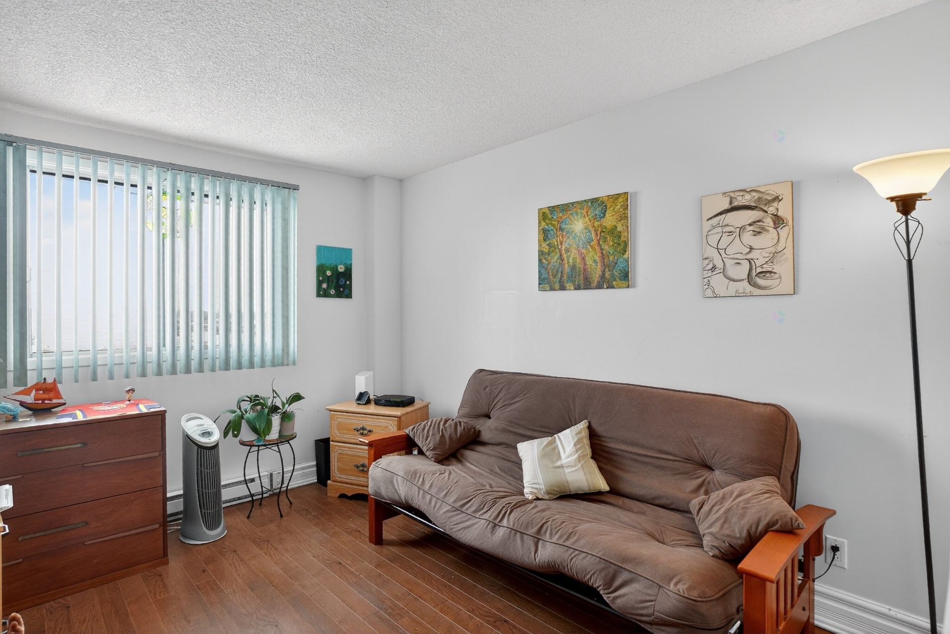 









160


Ch. de la Rive-Boisée

, 702,
Montréal (Pierrefonds-Roxboro),




QC
H8Z3L2

