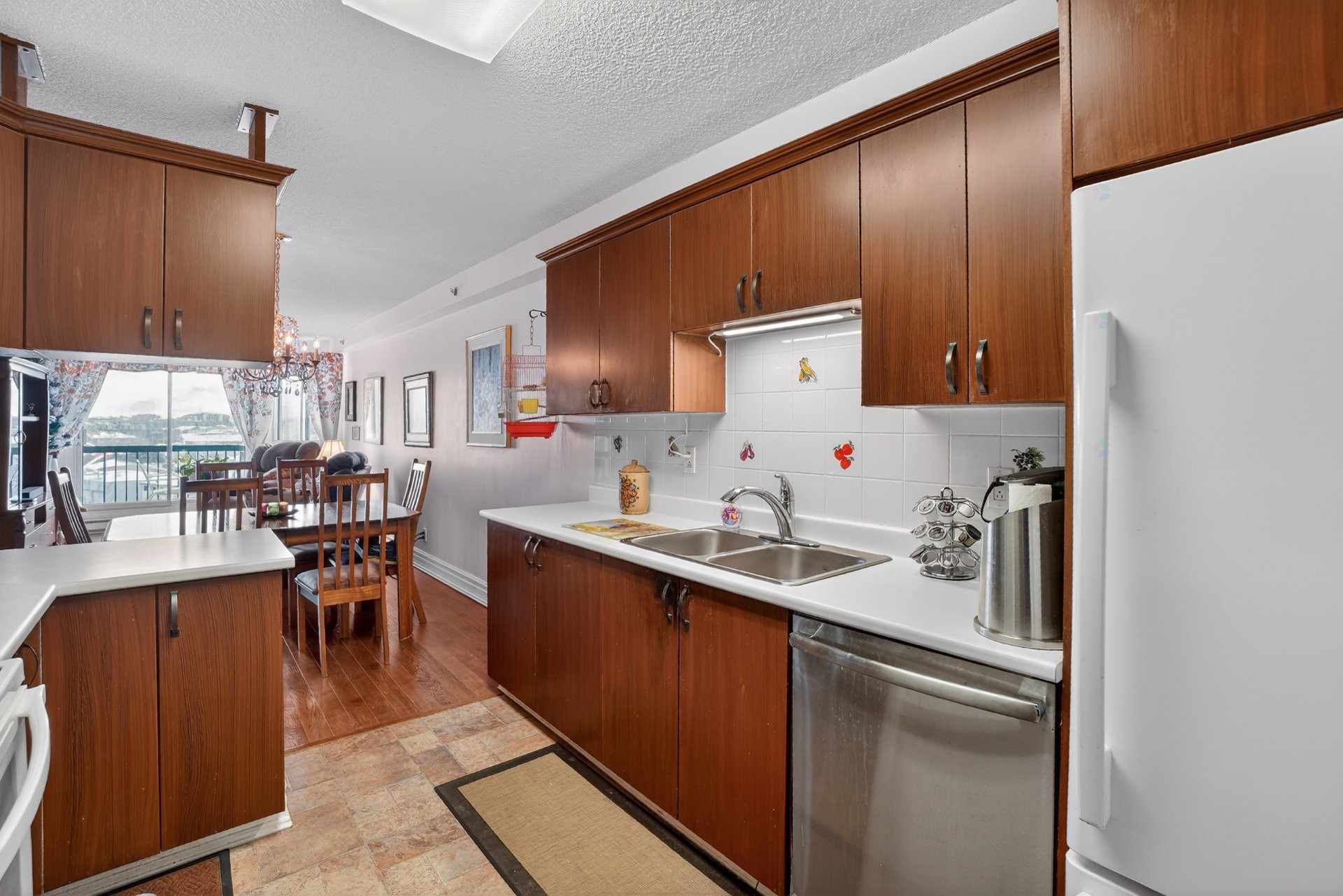 









160


Ch. de la Rive-Boisée

, 702,
Montréal (Pierrefonds-Roxboro),




QC
H8Z3L2

