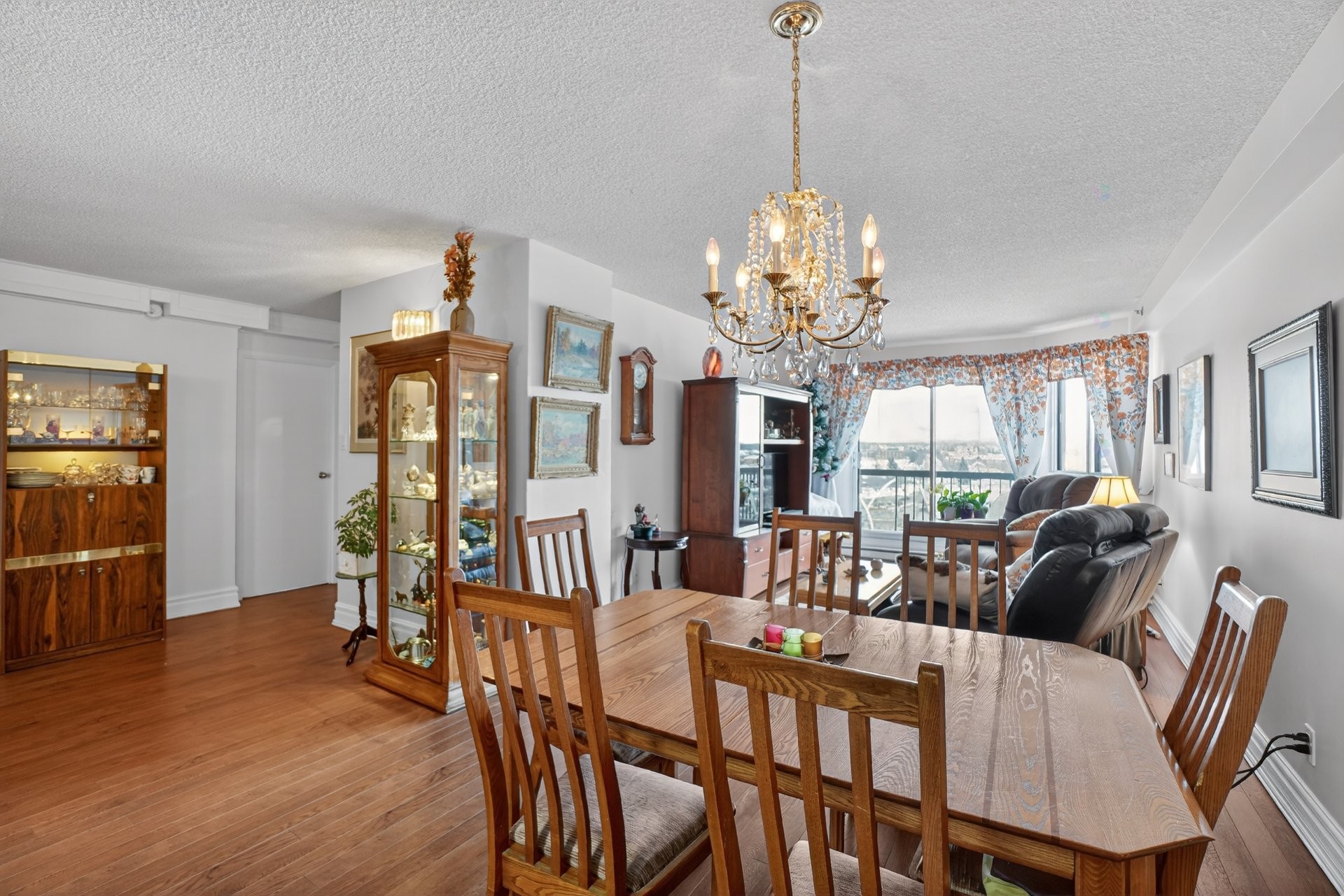 









160


Ch. de la Rive-Boisée

, 702,
Montréal (Pierrefonds-Roxboro),




QC
H8Z3L2

