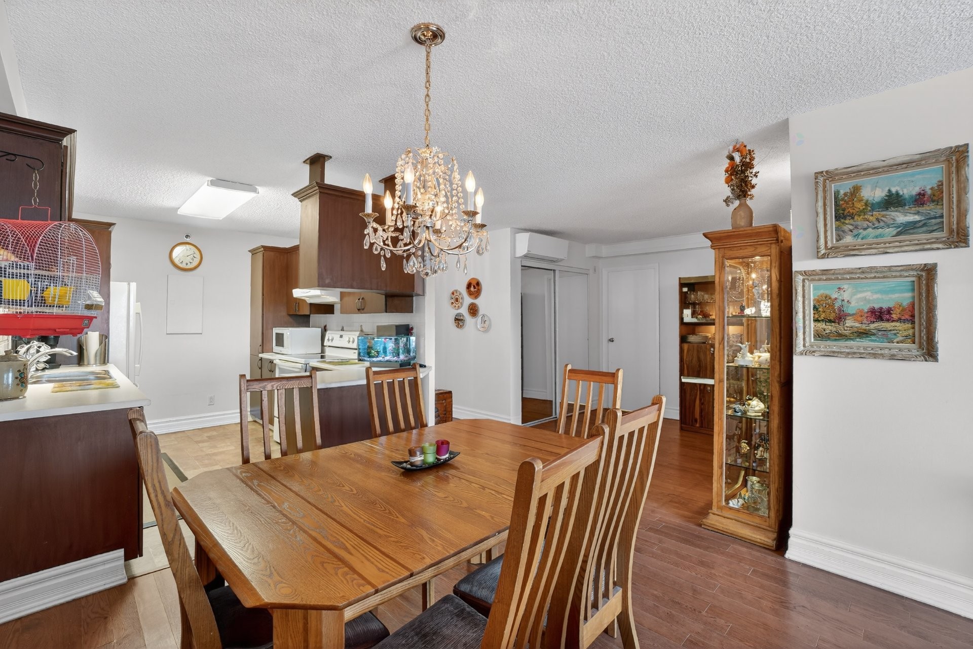 









160


Ch. de la Rive-Boisée

, 702,
Montréal (Pierrefonds-Roxboro),




QC
H8Z3L2

