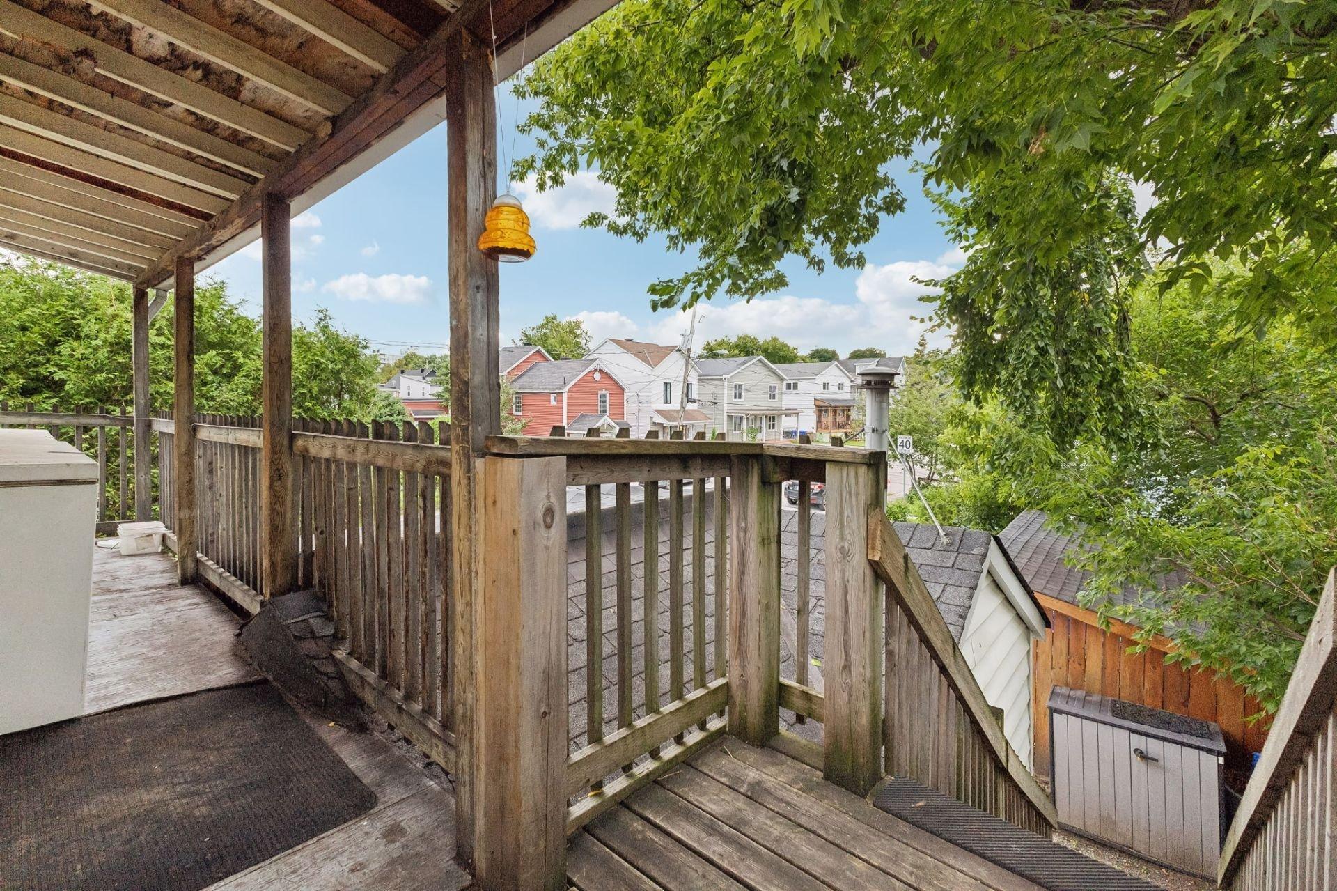 









53


Boul. St-Joseph

,
Gatineau (Hull),




QC
J8T7W3

