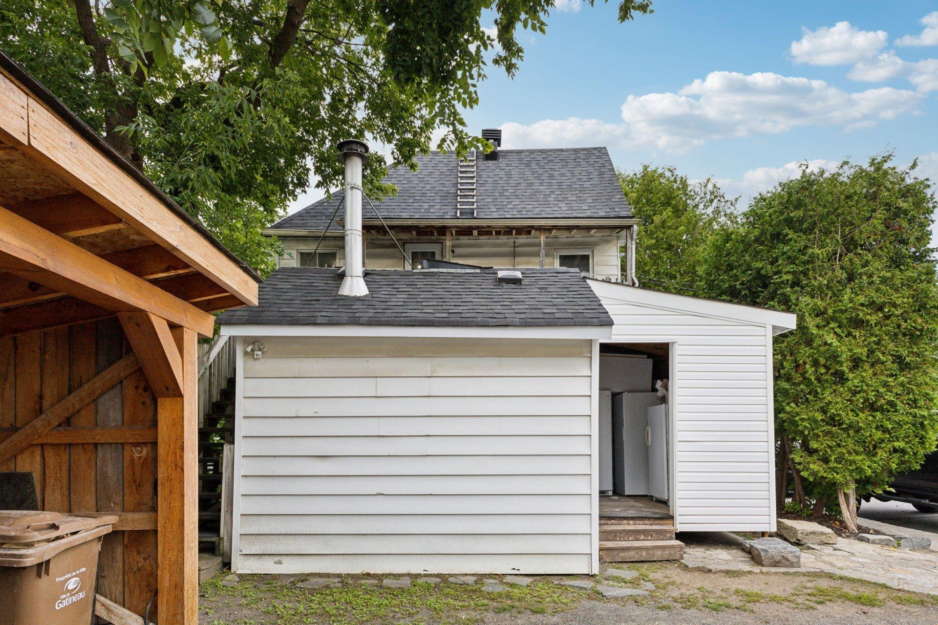 









53


Boul. St-Joseph

,
Gatineau (Hull),




QC
J8T7W3

