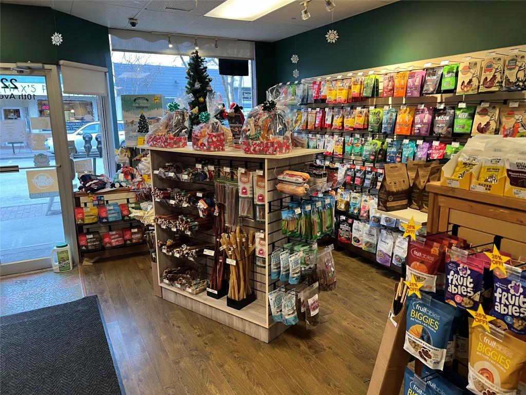 









24


10th

Avenue,
Cranbrook,




BC
V1C 2M8

