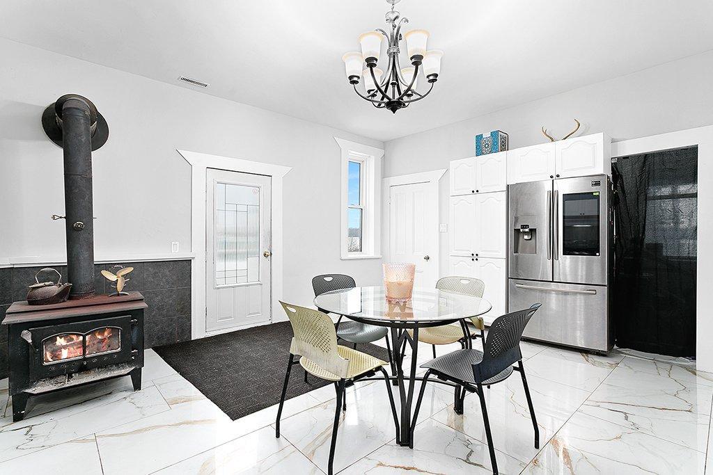 









38


Route 148

,
Bristol,




QC
J0X1G0

