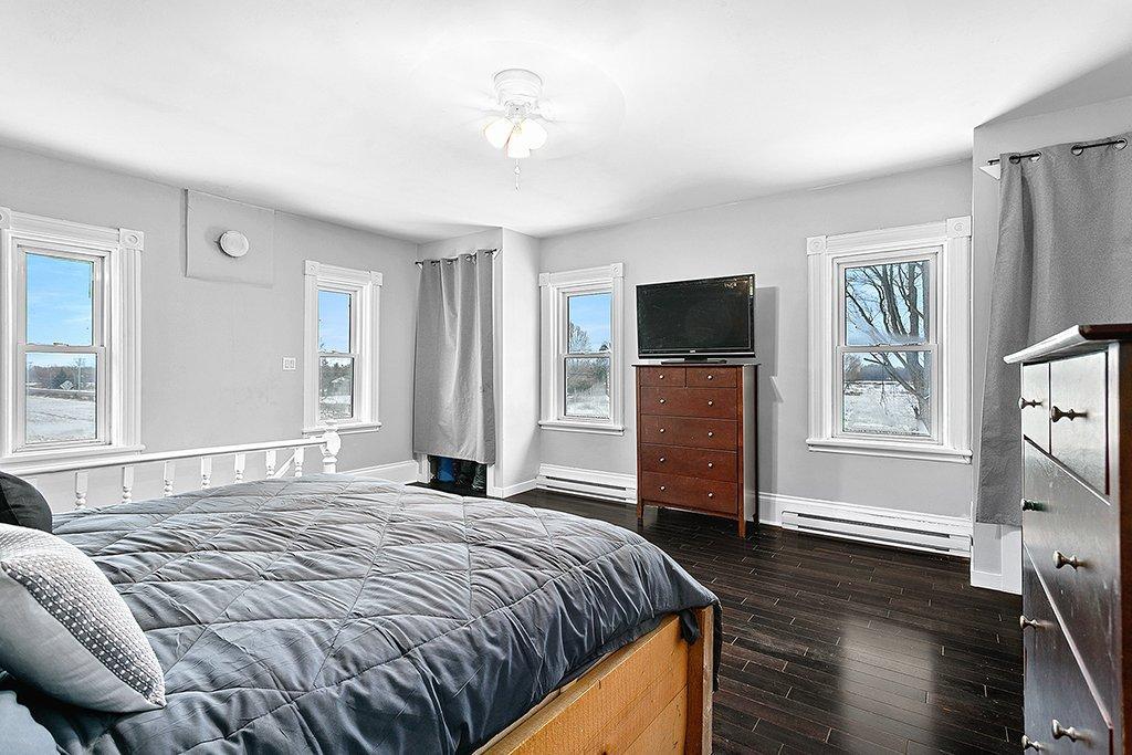 









38


Route 148

,
Bristol,




QC
J0X1G0

