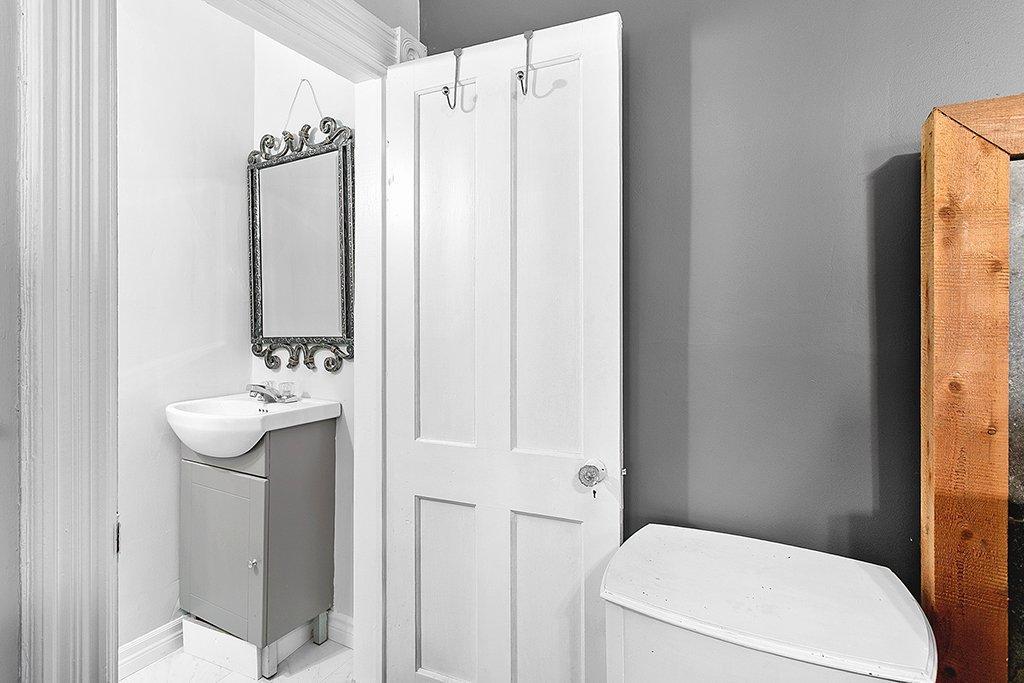 









38


Route 148

,
Bristol,




QC
J0X1G0

