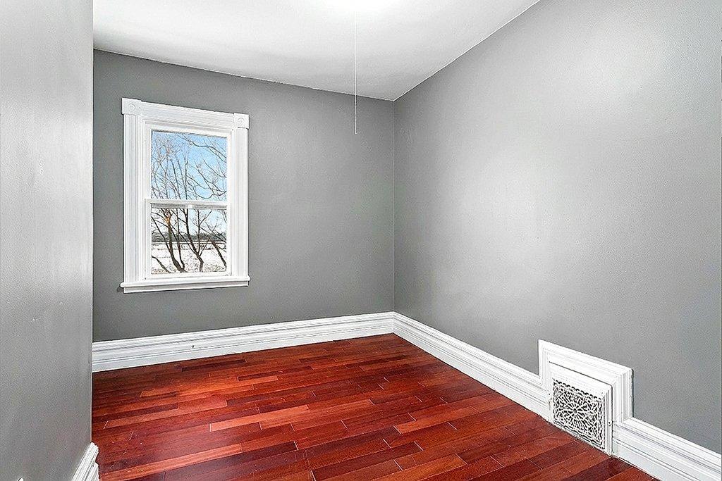 









38


Route 148

,
Bristol,




QC
J0X1G0

