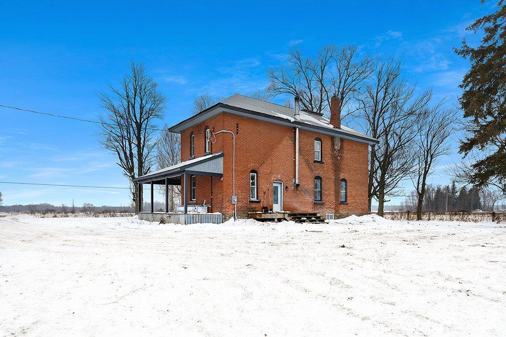 









38


Route 148

,
Bristol,




QC
J0X1G0

