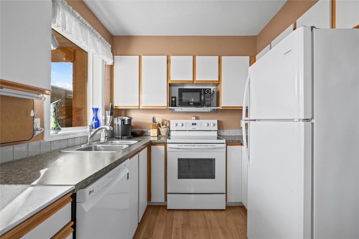 









2433


Ingram

Road, 6,
West Kelowna,




BC
V4T 1L5

