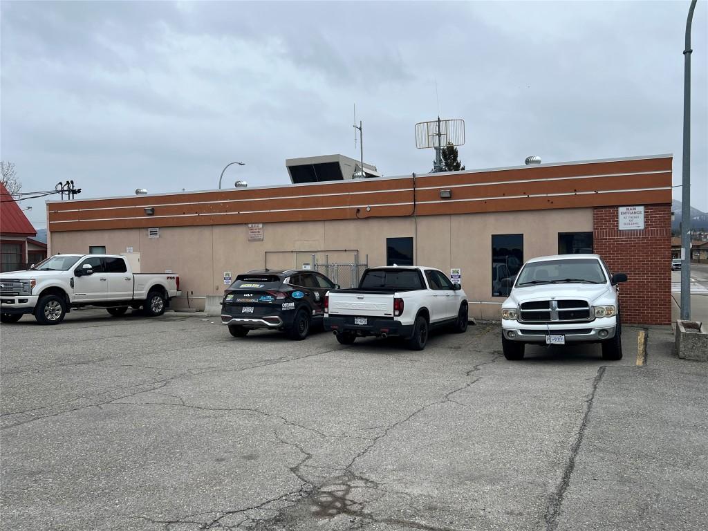 









205


Cranbrook

Street,
Cranbrook,




BC
V1C 3R1

