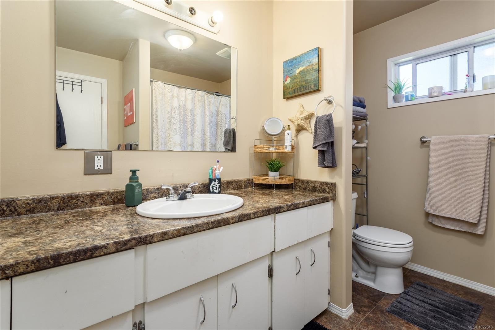 









2030


Black Creek

Rd,
Black Creek,




BC
V9J 1G5

