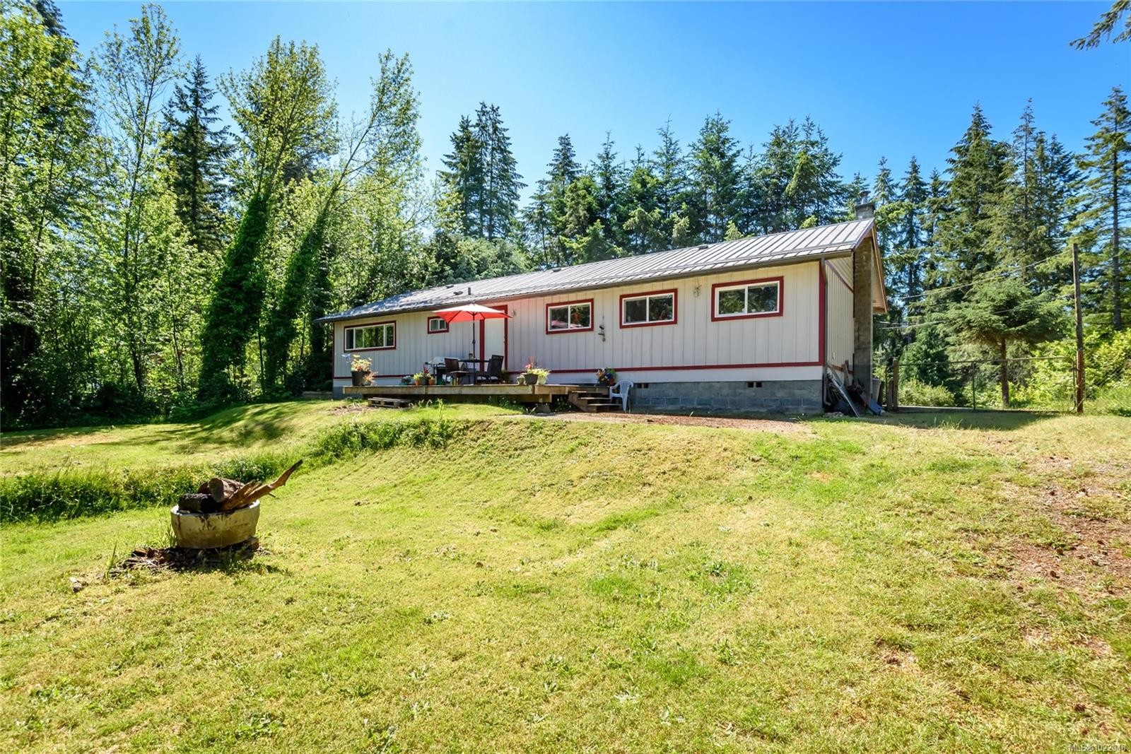 









2030


Black Creek

Rd,
Black Creek,




BC
V9J 1G5

