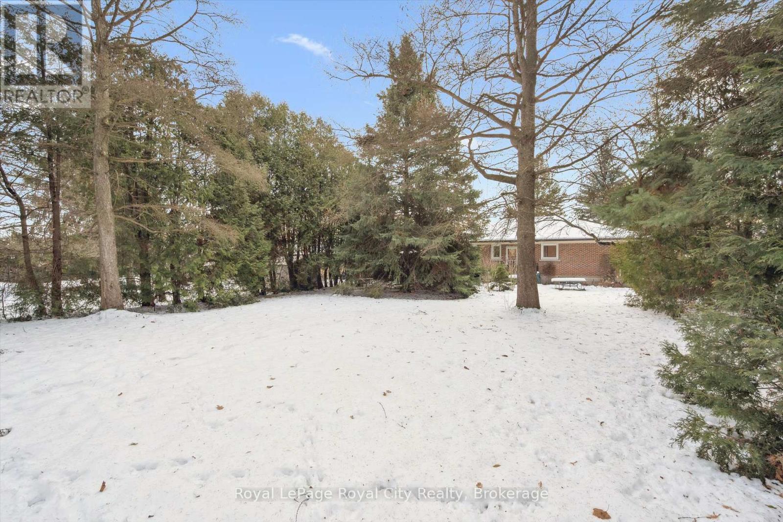 












107 WESTMOUNT ROAD

,
Guelph (Exhibition Park),




Ontario
N1H5J2

