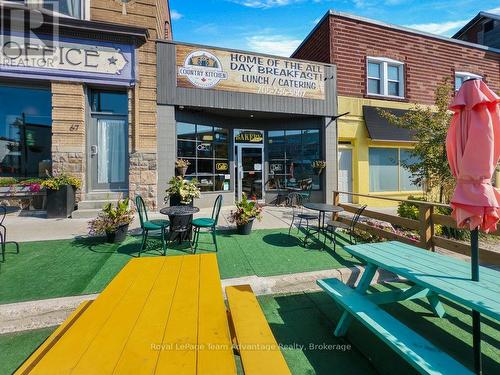 Featured Listing Photo 