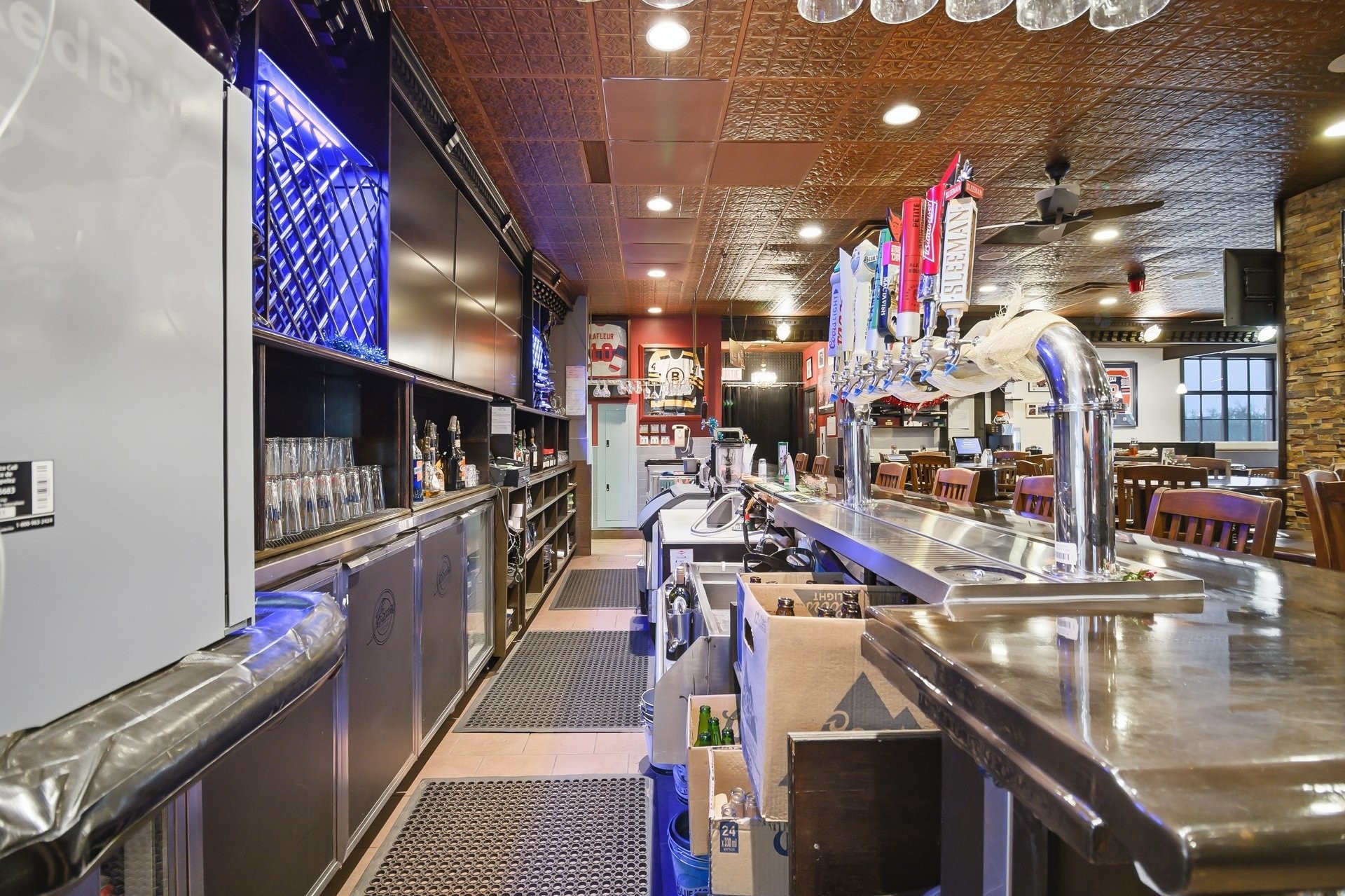 









815


Rue Jacques-Cartier

,
Gatineau (Gatineau),




QC
J8T0H2

