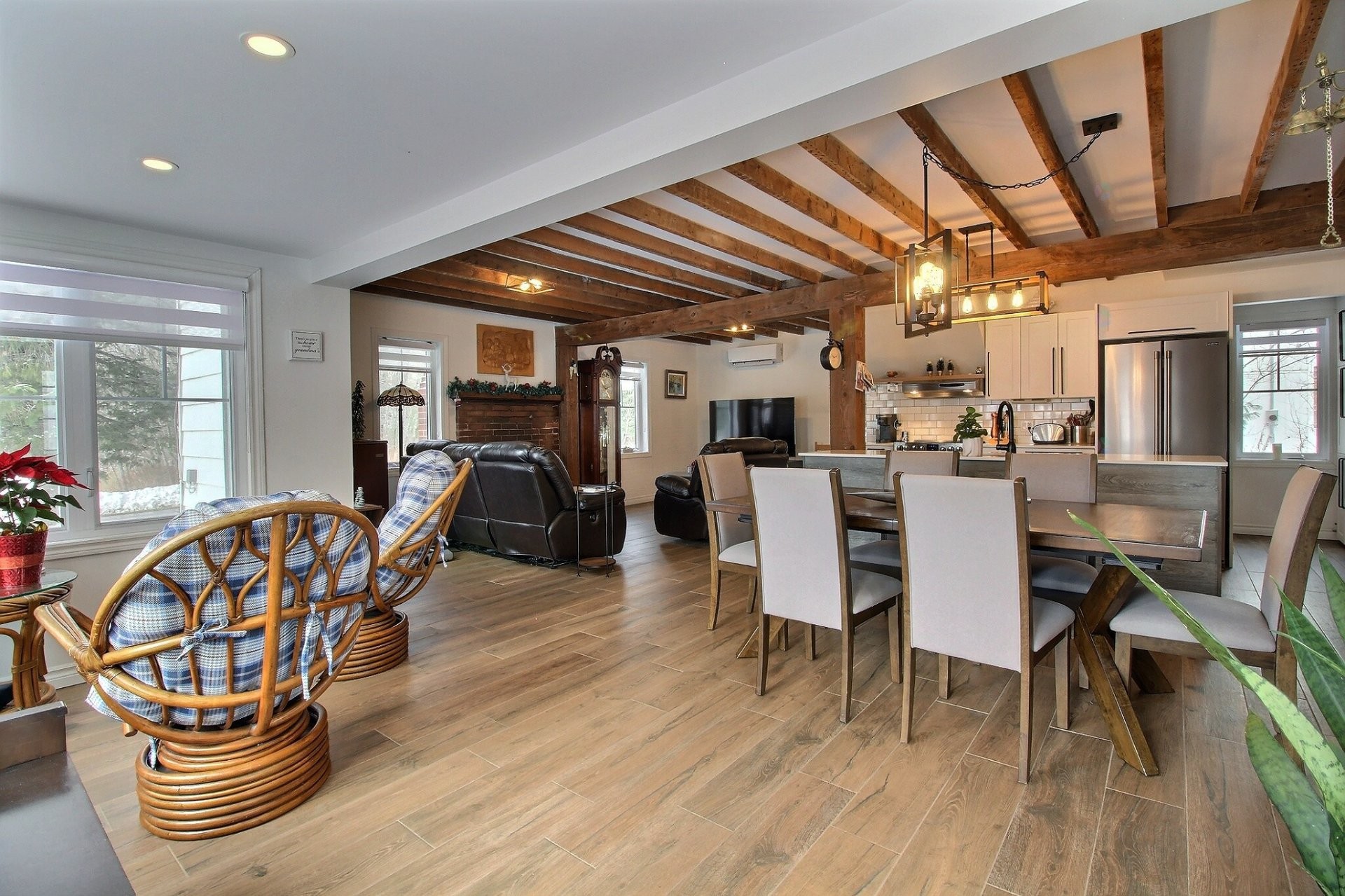 









1


Ch. Bice

,
Orford,




QC
J1X0R8

