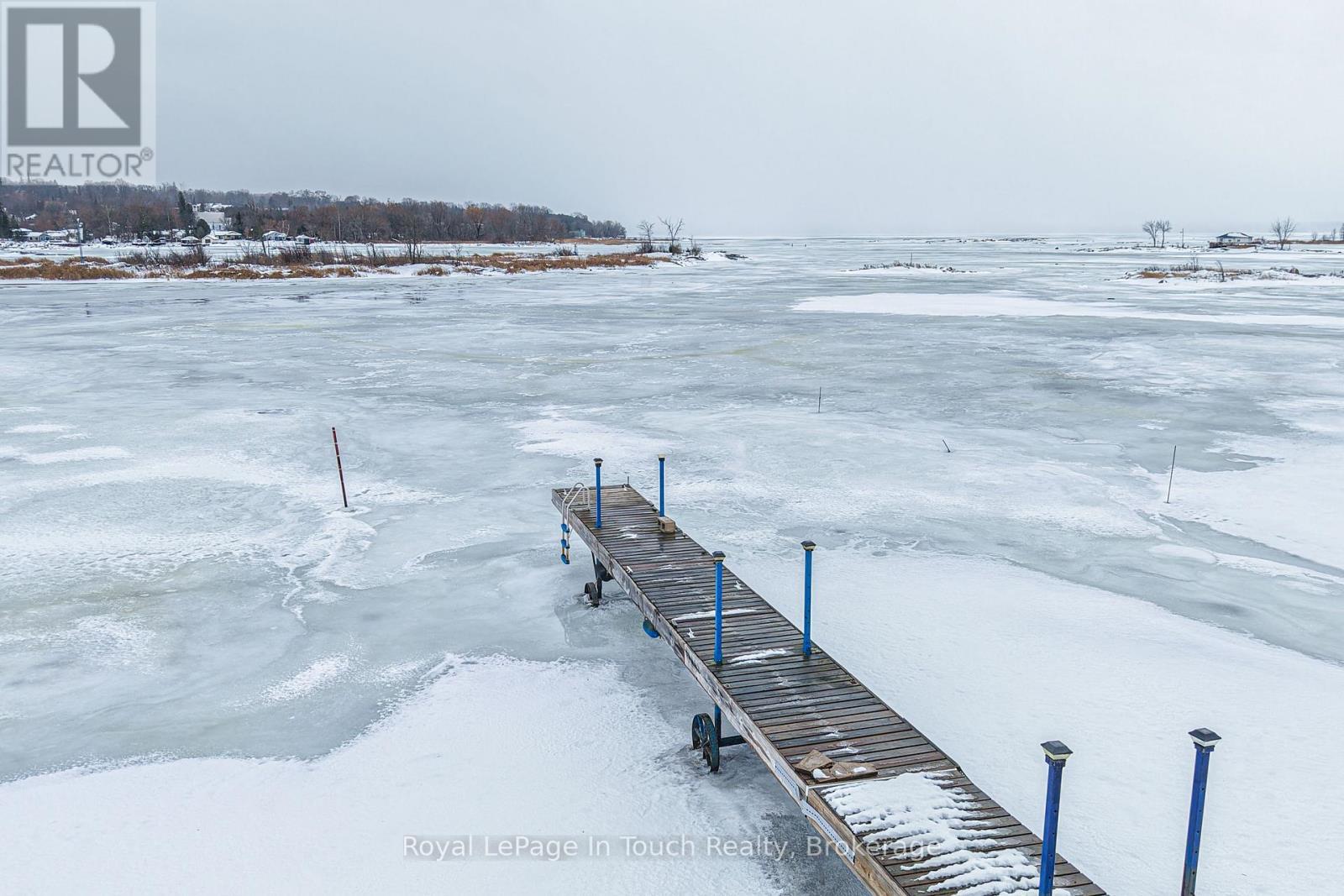 












166 DUCK BAY ROAD

,
Tay,




Ontario
L0K2C0

