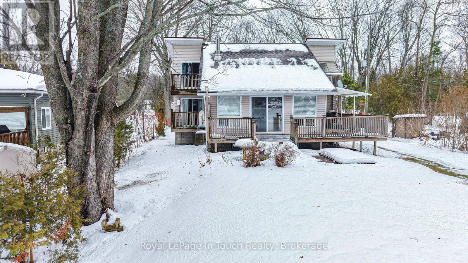 












166 DUCK BAY ROAD

,
Tay,




Ontario
L0K2C0

