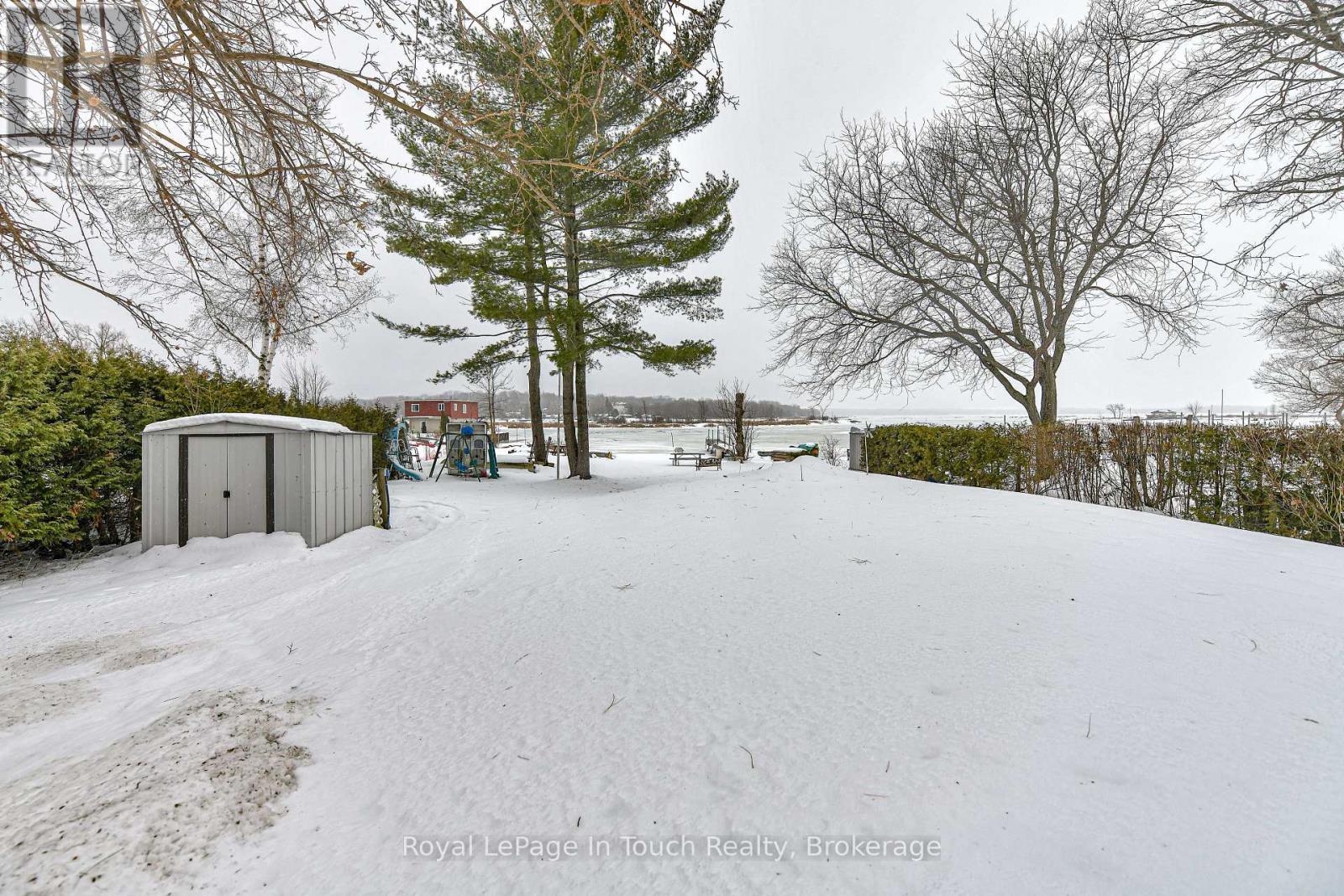 












166 DUCK BAY ROAD

,
Tay,




Ontario
L0K2C0

