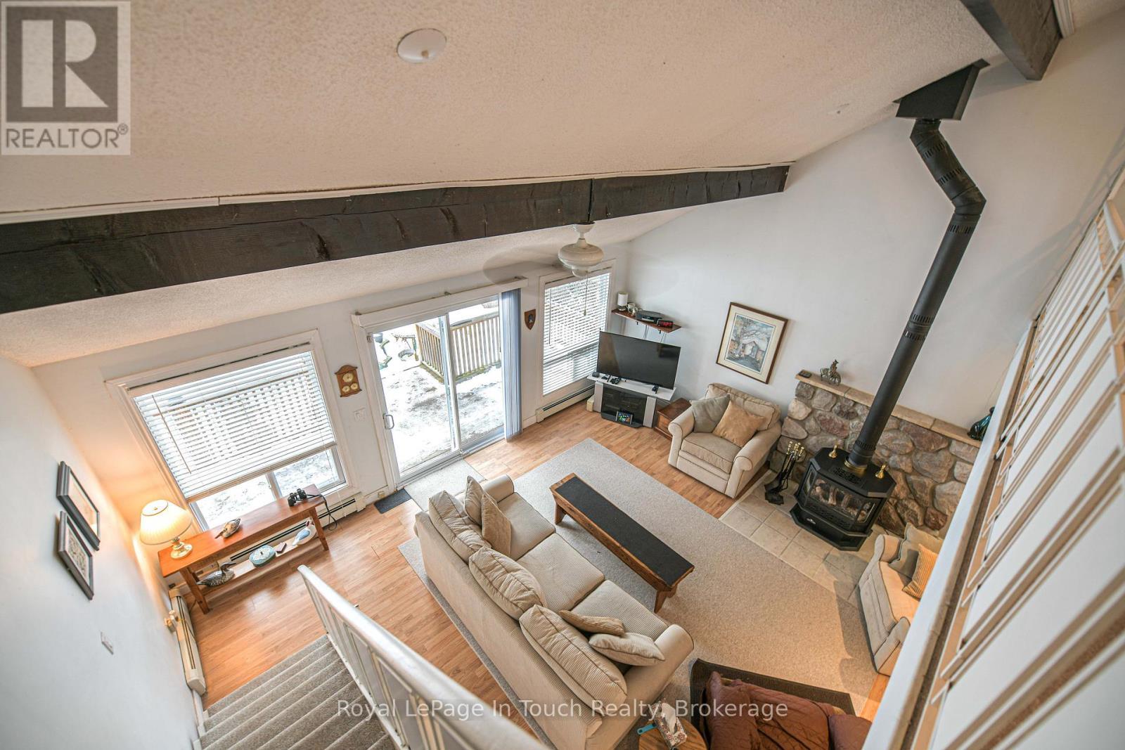 












166 DUCK BAY ROAD

,
Tay,




Ontario
L0K2C0

